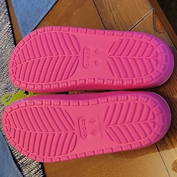 New barbie crocs cozzzy sandals multiple sizes available - Picture 3 of 4